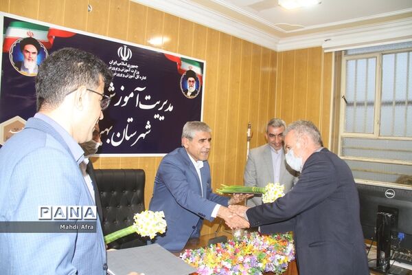 برگزاری گردهمایی کارشناسان تکنولوژی و گروه‌های آموزشی متوسطه قطب 3 استان خوزستان