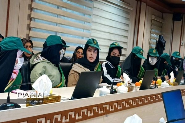 اولین گردهمایی شهرداران مدارس منطقه ۱۸