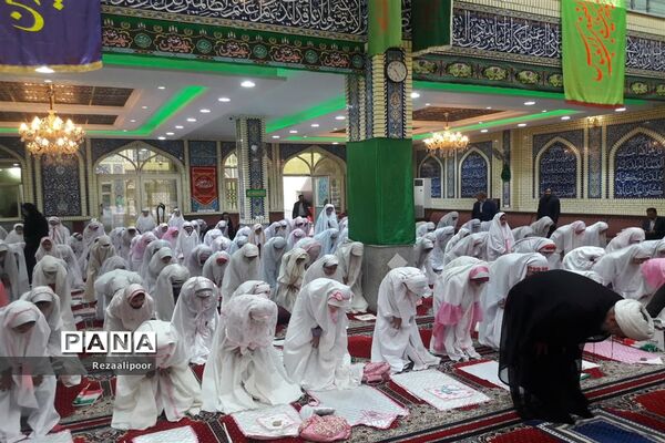 برگزاری مراسم جشن تکلیف دختران فاطمی در کارون