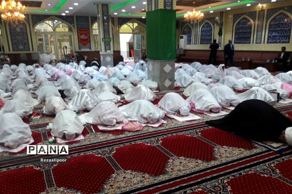 برگزاری مراسم جشن تکلیف دختران فاطمی در کارون
