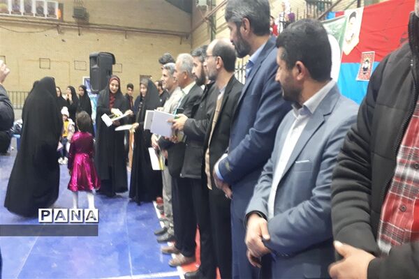 جشن گرامیداشت هفته مقام زن و روز مادر در ابرکوه