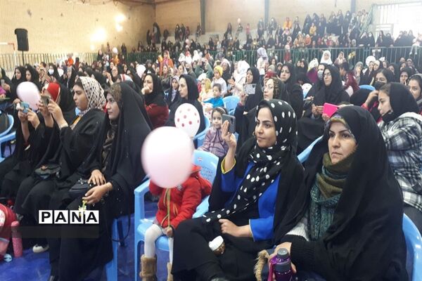 جشن گرامیداشت هفته مقام زن و روز مادر در ابرکوه