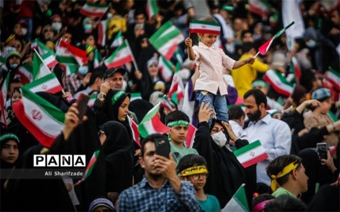 تمرکز بر رسانه برای اصلاح و اثرگذاری بر نسل جوان لازم است
