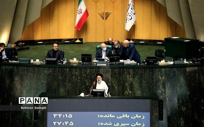 آیت‌الله رئیسی فردا به مجلس می‌رود
