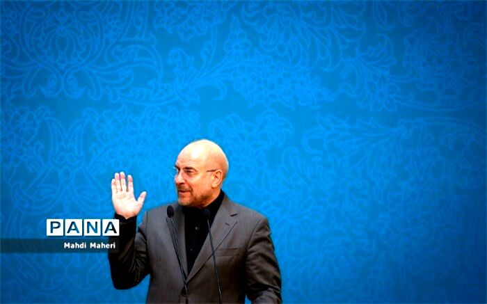 مردم باید در جریان دخل‌وخرج کشور باشند و برآن نظارت کنند
