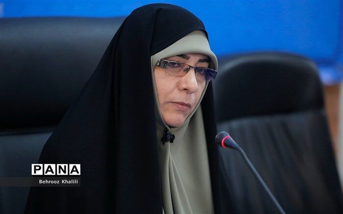 تبدیل محیط آموزشی به موقعیت‌ بازی در طرح زبان‌آموزی دانش‌آموزان