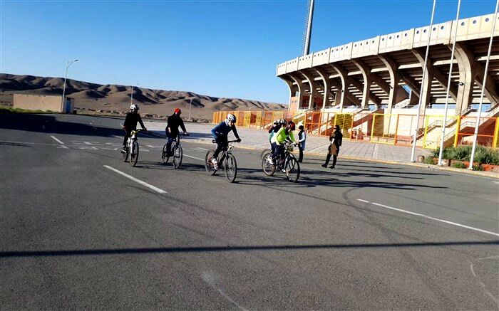 مسابقه دوچرخه‌سواری بانوان در بیرجند برگزار شد