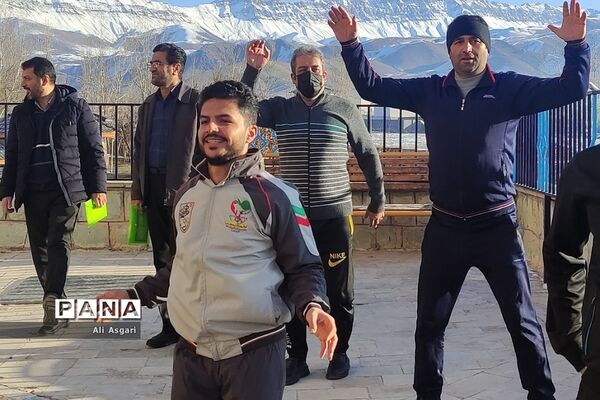 کارگاه ورزش و بازی‌های انفرادی و گروهی در اردوگاه امام صادق(ع) دماوند