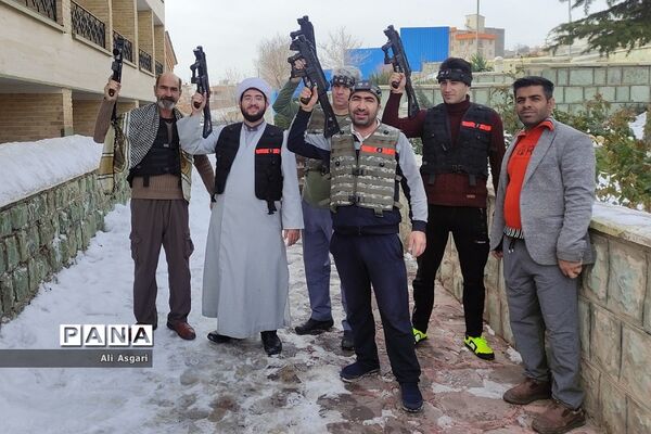 کارگاه ورزش و بازی‌های انفرادی و گروهی در اردوگاه امام صادق(ع) دماوند
