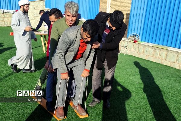 کارگاه ورزش و بازی‌های انفرادی و گروهی در اردوگاه امام صادق(ع) دماوند