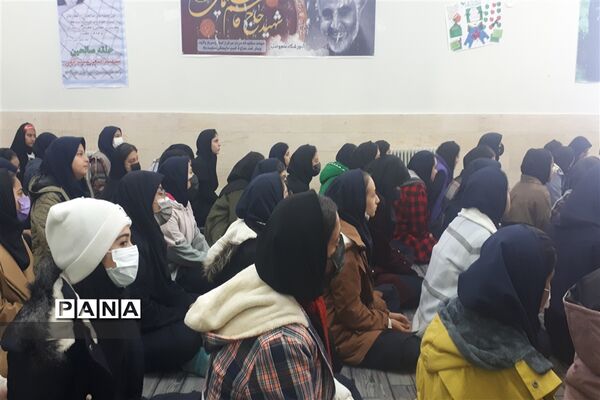 برگزاری طرح مربیان همراه در دبیرستان علم و ادب ابرکوه
