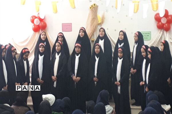 برگزاری طرح مربیان همراه در دبیرستان علم و ادب ابرکوه