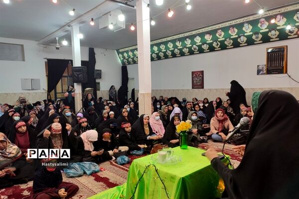 جشن بزرگداشت مقام زن در قرچک