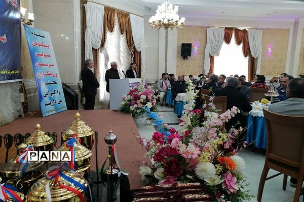 تجلیل از تیم‌های برتر فوتبال شهرستان پردیس