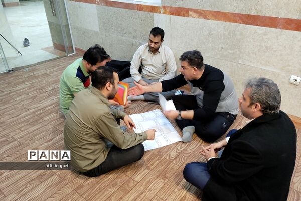 بوم ایده‌پردازی نقش مدرسه در کنترل آسیب‌های اجتماعی