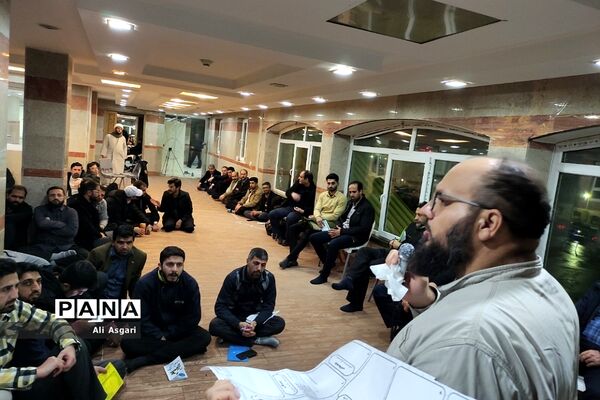 بوم ایده‌پردازی نقش مدرسه در کنترل آسیب‌های اجتماعی
