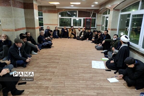 بوم ایده‌پردازی نقش مدرسه در کنترل آسیب‌های اجتماعی