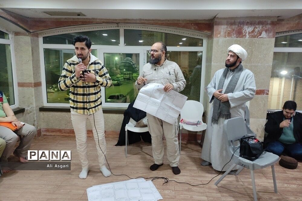 بوم ایده‌پردازی نقش مدرسه در کنترل آسیب‌های اجتماعی