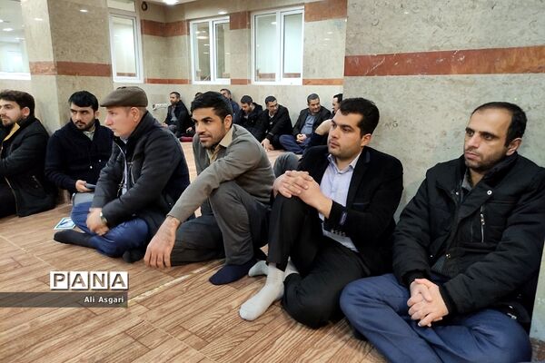 بوم ایده‌پردازی نقش مدرسه در کنترل آسیب‌های اجتماعی