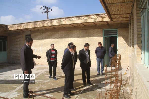 بازدید وزارتی از هنرستان‌های شهرستان بهبهان