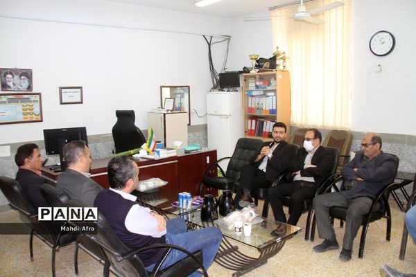 بازدید وزارتی از هنرستان‌های شهرستان بهبهان