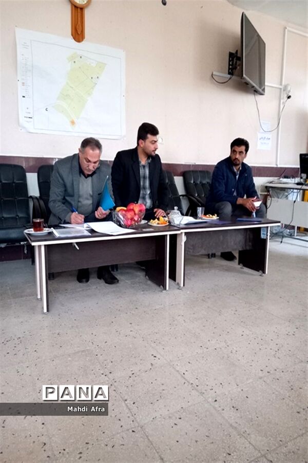 بازدید وزارتی از هنرستان‌های شهرستان بهبهان