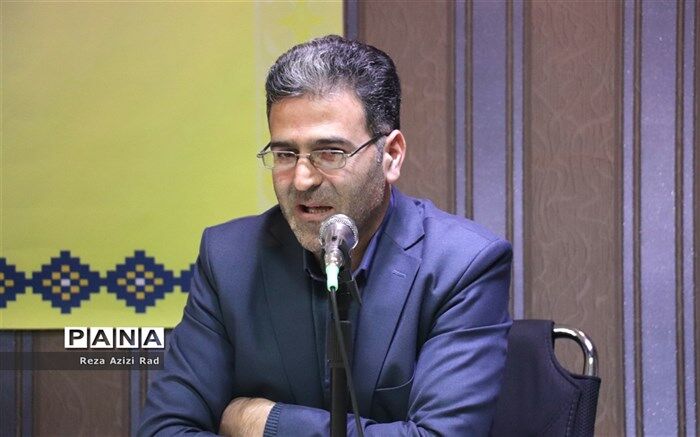 لزوم توجه بر اصل مدرسه محوری و دانش‌آموز محوری در برنامه‌های سازمان دانش‌آموزی
