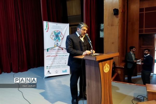 اولین همایش نجوم‌ و‌ اختر‌شناسی‌ ویژه‌ دانش‌آموزان