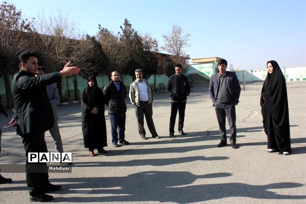 بازدید معاون تربیت‌بدنی اداره‌کل شهرستان‌های استان تهران، از پروژه احداث سالن ورزشی مدرسه شهید پورصابری جوادآباد