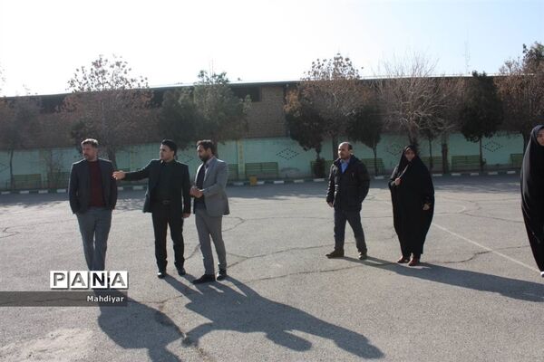 بازدید معاون تربیت‌بدنی اداره‌کل شهرستان‌های استان تهران، از پروژه احداث سالن ورزشی مدرسه شهید پورصابری جوادآباد