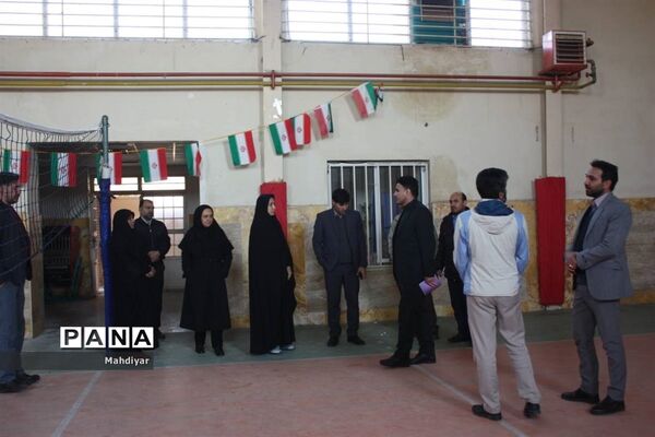 بازدید از سالن ورزشی امیر المومنین(ع) در مدرسه طریقت شهر جوادآباد