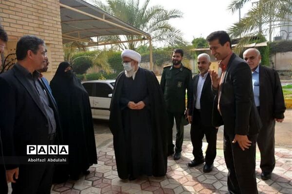 جشن تکلیف ۲هزار دانش‌آموز دختر بوشهری