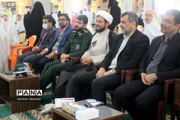 جشن تکلیف ۲هزار دانش‌آموز دختر بوشهری