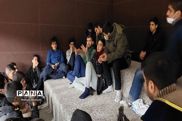 نخستین روز کاردوی آموزشی نمایشگاه مدرسه انقلاب در قم