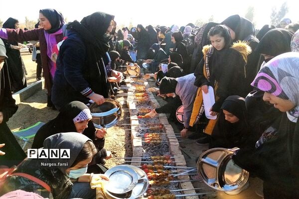 دومین روز کاردوی آموزشی نمایشگاه‌های«مدرسه انقلاب» ویژه دختران در قم-2