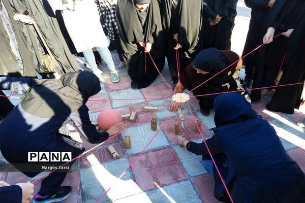 دومین روز کاردوی آموزشی نمایشگاه‌های«مدرسه انقلاب» ویژه دختران در قم-2