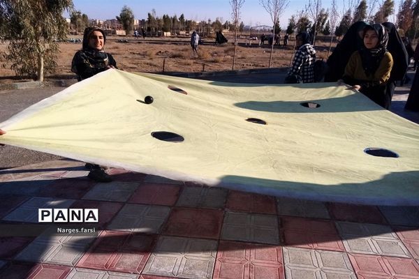 دومین روز کاردوی آموزشی نمایشگاه‌های«مدرسه انقلاب» ویژه دختران در قم-2