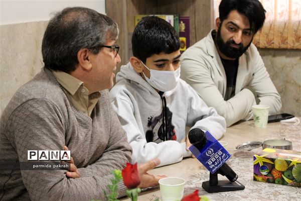 تجلیل از دانش‌‎آموز کرمانشاهی رتبه نخست استانی در پویش هیس طوری