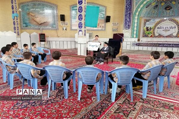 برگزاری اجلاسیه نماز ‌دبستان‌ پسرانه غنچه‌های ولایت ناحیه 3  شیراز
