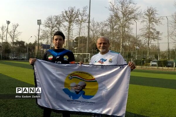 بازی خیرخواهانه فوتبال به نفع کودکان سرطانی