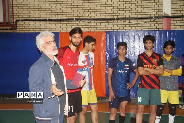 بازدید مشاور معاون وزیر آموزش و پرورش از  پروژه‌های  شهید‌سلیمانی در شهرستان بهبهان