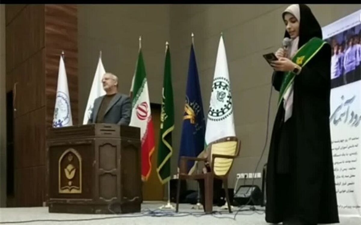 دانش‌آموزان روایتگر پیشرفت ایران اسلامی در نمایشگاه مدرسه انقلاب باشند