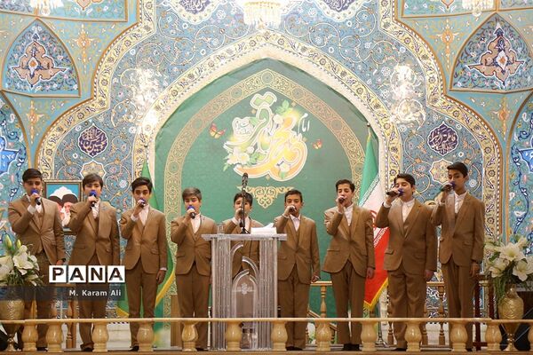 مراسم گرامیداشت شهدای «سرود پرواز» در حرم حضرت معصومه(س)