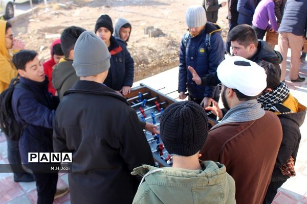 کاردوی نمایشگاه مدرسه انقلاب ویژه پسران در قم-2