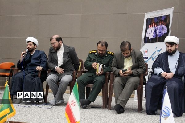 کاردوی آموزشی نمایشگاه مدرسه انقلاب ویژه دختران در قم-3