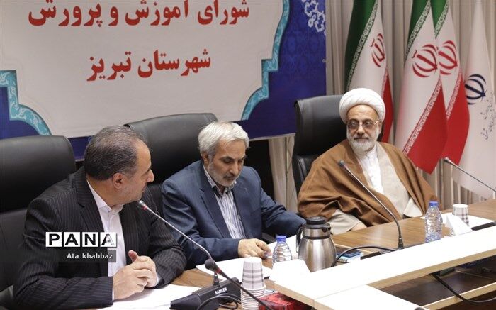 لزوم هماهنگی برنامه‌ها با خواسته‌های جوانان در راستای تبیین دستاوردهای انقلاب اسلامی