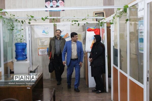 بازدید مدیر امور مالی سازمان دانش‌آموزی کشور از بوشهر