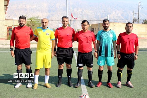 اولین دوره مسابقات مینی فوتبال ( جام پرچم) در استان بوشهر