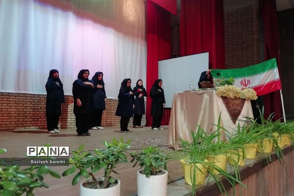 ‌برگزاری اجلاسیه نماز در هنرستان استثنایی خیریه اسلامی ناحیه 2 شیراز