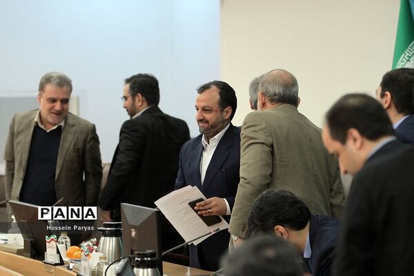 نشست فوق‌العاده استانداران سراسر کشور